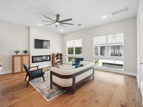 2506  El Camino Lane , Dallas Texas 75212