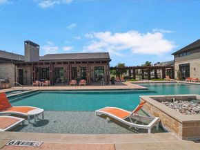 2506  El Camino Lane , Dallas Texas 75212