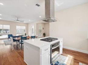 2506  El Camino Lane , Dallas Texas 75212