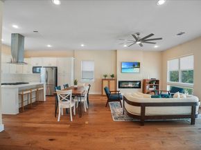 2506  El Camino Lane , Dallas Texas 75212