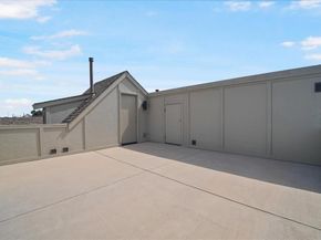 2506  El Camino Lane , Dallas Texas 75212