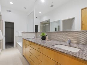 2111  Clark Street  H, Dallas Texas 75204