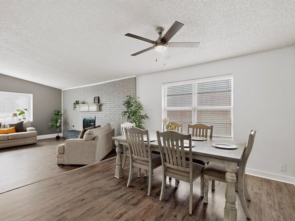 718  Matthews Court , Arlington Texas 76012