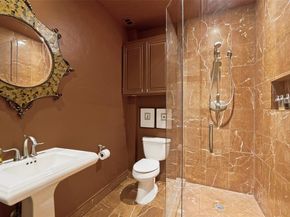 712  Lipscomb Avenue , Dallas Texas 75214