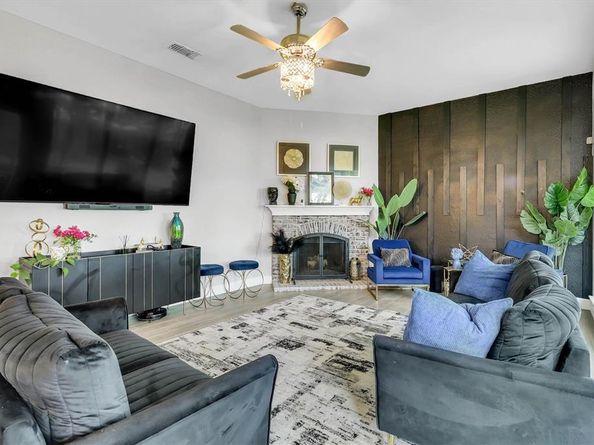 5605  Luna Drive , Rowlett Texas 75088