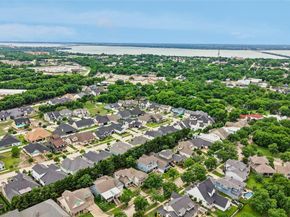 1020  Ivy Lane , Rockwall Texas 75087