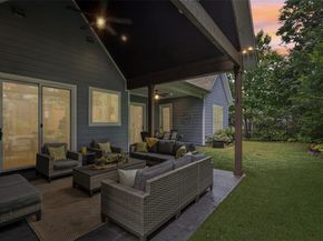 1020  Ivy Lane , Rockwall Texas 75087