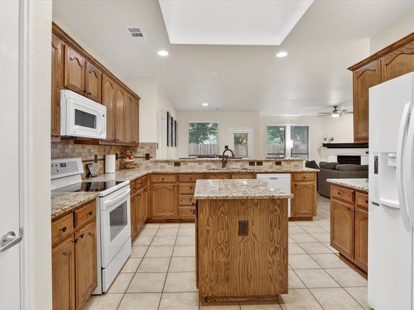 6328  Redeagle Creek Drive , Fort Worth Texas 76179