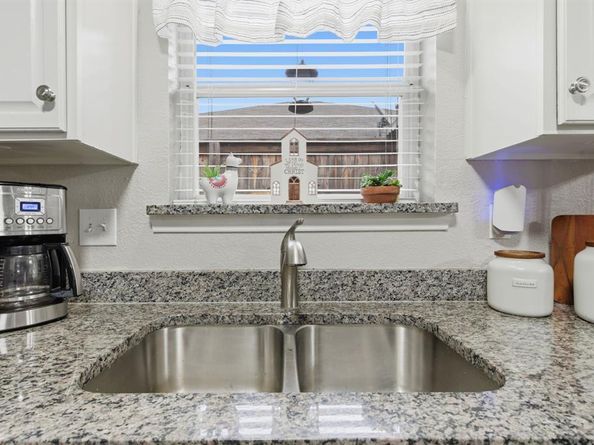 3912  Periwinkle Drive , Fort Worth Texas 76137