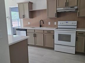 5049  Urban Avenue , Dallas Texas 75227