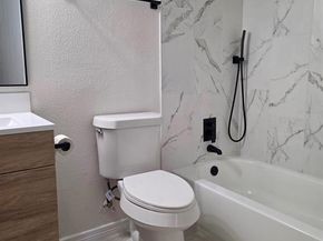 5049  Urban Avenue , Dallas Texas 75227