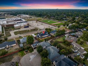 10050  Gooding Drive , Dallas Texas 75229