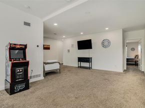 3725  Toronto Street , Dallas Texas 75212