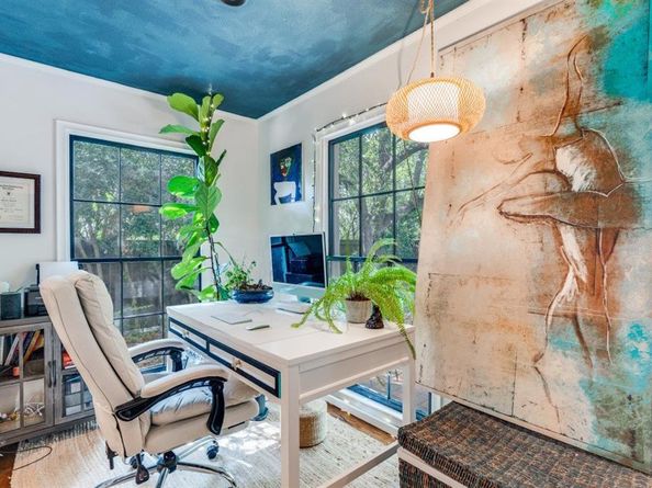 5305  Nakoma  , Dallas Texas 75209