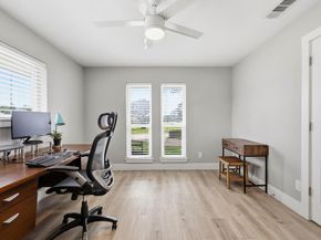 1909 W Red Bird Lane , Dallas Texas 75232