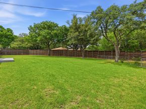 1909 W Red Bird Lane , Dallas Texas 75232