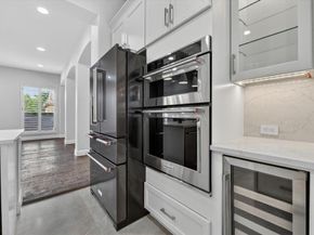 847  San Clemente  , Irving Texas 75039