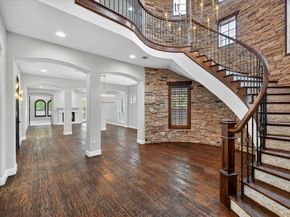 847  San Clemente  , Irving Texas 75039