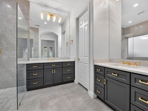 847  San Clemente  , Irving Texas 75039