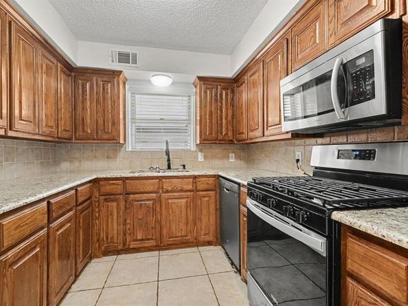 1303  Charleston Drive , Garland Texas 75041