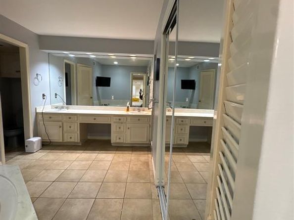 1525  Palm Valley Drive , Garland Texas 75043