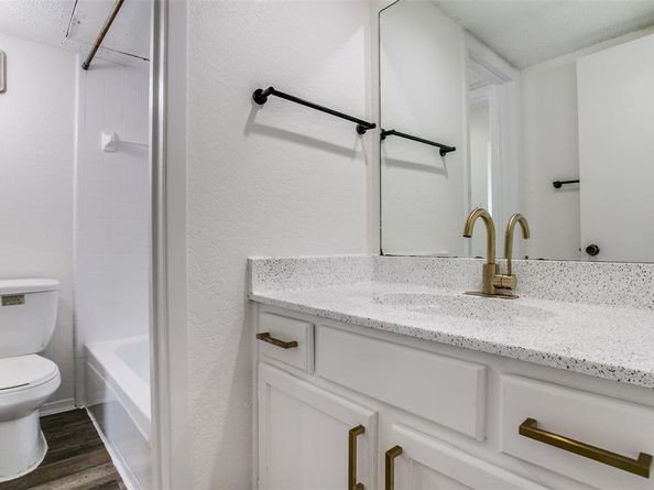 3600  Hulen Park Circle , Fort Worth Texas 76123