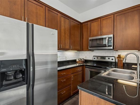 4031  Holland Avenue  D, Dallas Texas 75219