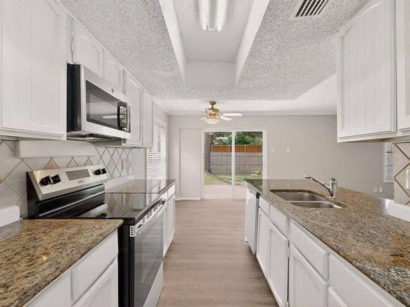 5513  Galaxie Road , Garland Texas 75044