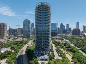 3130 N Harwood Street  1702, Dallas Texas 75201