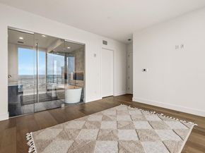 3130 N Harwood Street  1702, Dallas Texas 75201