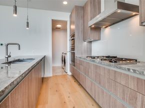 3130 N Harwood Street  1802, Dallas Texas 75201
