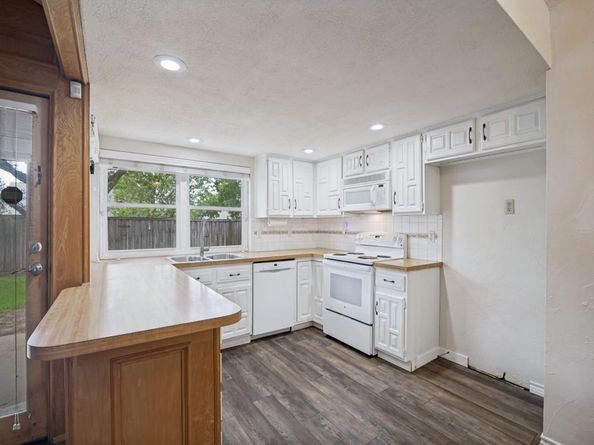 4504  Palos Verdes Drive , Mesquite Texas 75150
