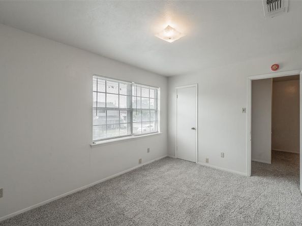 1821  Ridgeview Street , Mesquite Texas 75149
