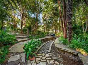 936 W Colorado Boulevard , Dallas Texas 75208