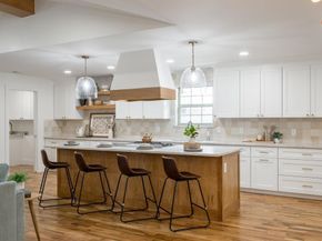 7818  Alto Caro Drive , Dallas Texas 75248