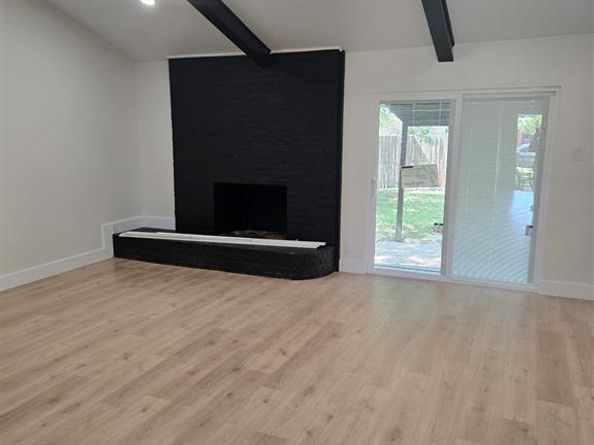 1509  Bowie Street , Garland Texas 75042