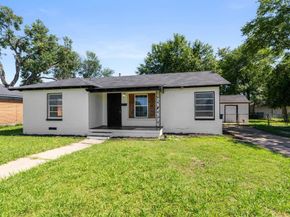 1718  Cranford Drive , Garland Texas 75041