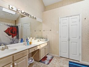 1701  Creekway Drive , Lewisville Texas 75067