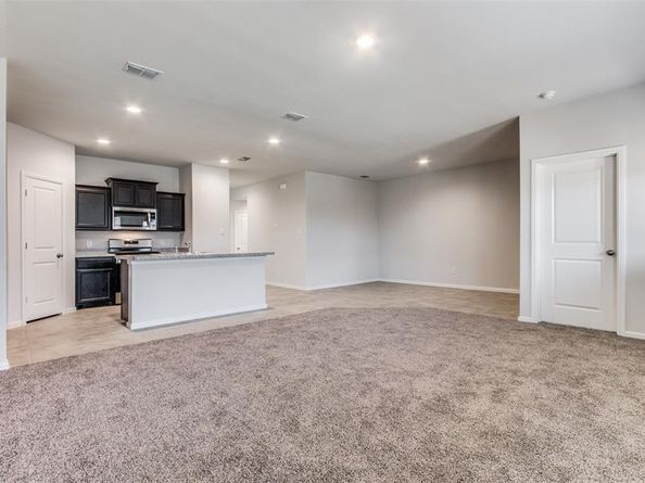 16437  Pembine Lane , Justin Texas 76247