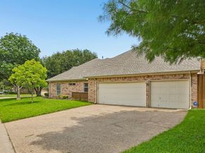6109  Crestside Drive , Flower Mound Texas 75028