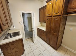 2601  Winthrop Hill Road , Denton Texas 76226
