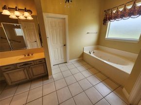 2601  Winthrop Hill Road , Denton Texas 76226