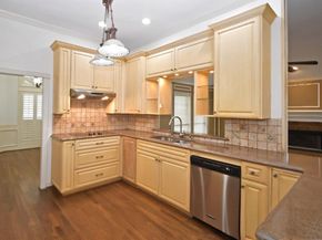 2902  Live Oak Drive , Rowlett Texas 75088