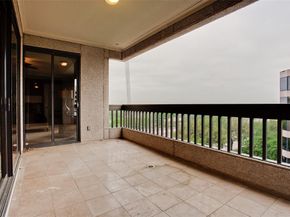 5909  Luther Lane  808, Dallas Texas 75225