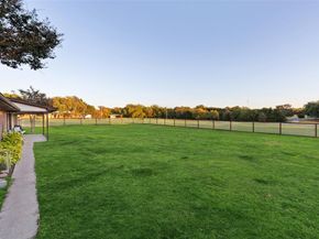 2104 W Holiday  , Fate Texas 75087