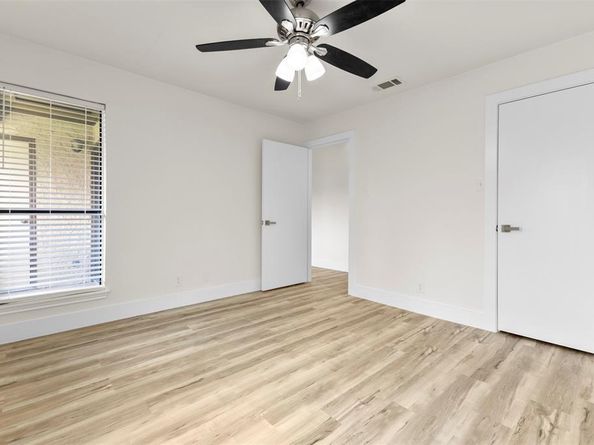 1204  Harwell Drive  2126, Arlington Texas 76011