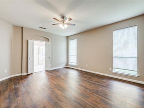 10005  Bull Run , Fort Worth Texas 76177