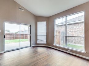10005  Bull Run , Fort Worth Texas 76177