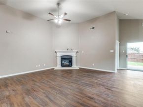 10005  Bull Run , Fort Worth Texas 76177