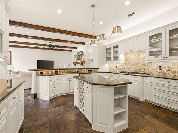 4928  Holly Tree Drive , Dallas Texas 75287